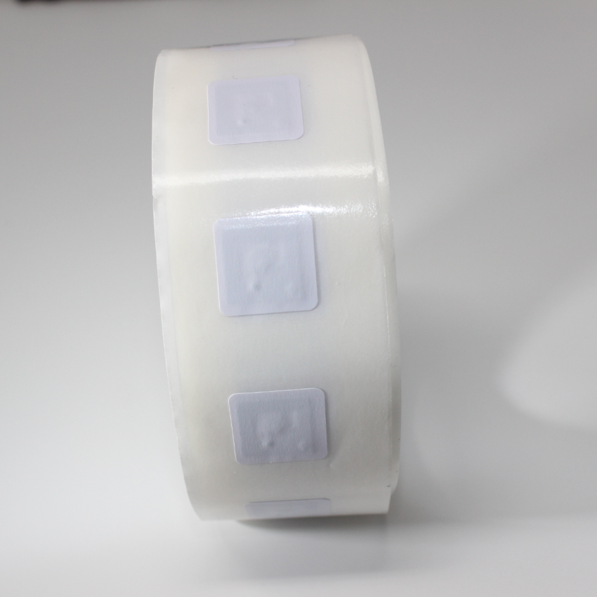 NFC sticker White PVC NTAG213 19mm x 19mm 