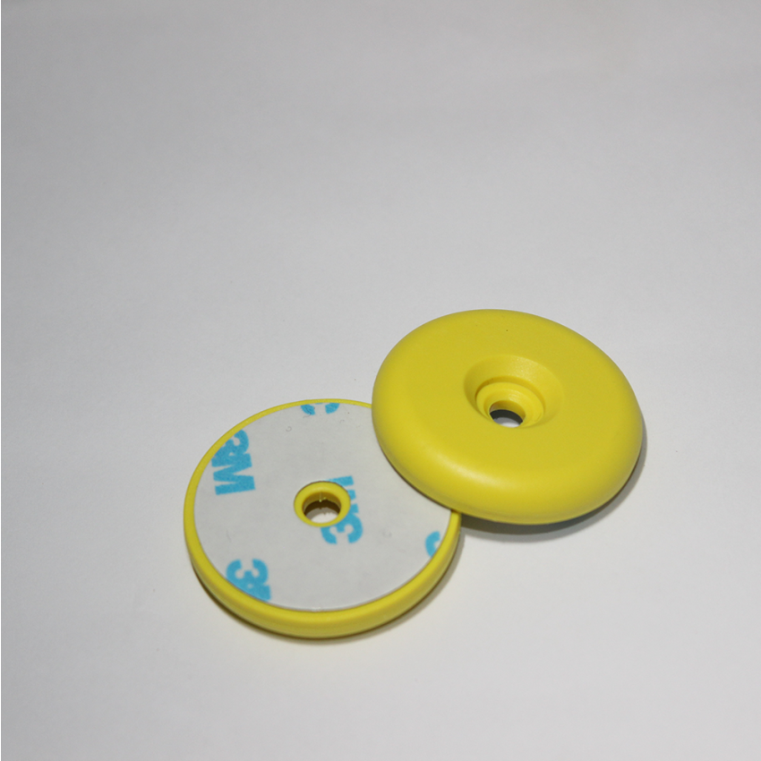 ANTI-METAL 34mm YELLOW Indutrial PA6 NFC Disc Token Tag with hole - NTAG213 + 3M Glue