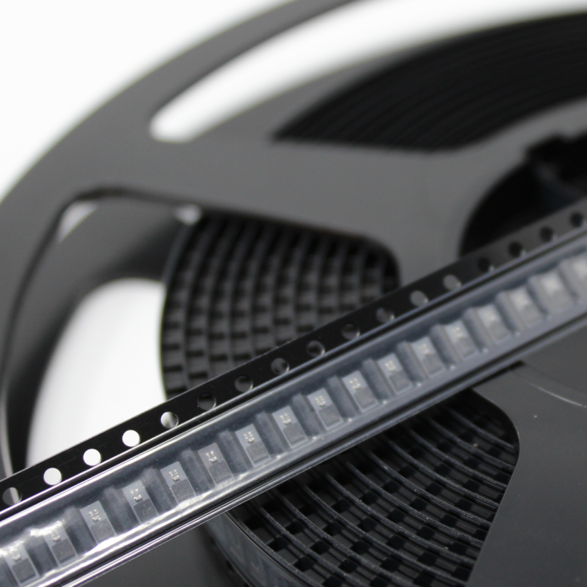 ZipNFC Micro PCB Anti-Metal NFC tag - ICODE Slix - 4mm x 2mm